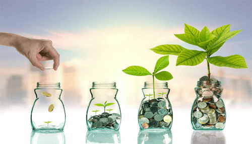 Save on income tax Light blue keyboard key with the word "donate" and a graphic of a hand holding money.