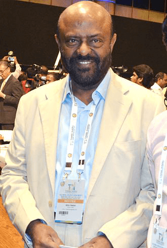 Shiv nadar-tycoonstory | tycoonstory media Shiv nadar richest indian businessman
