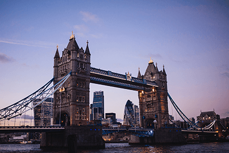 Shooting movies in london-tycoonstory | tycoonstory media Tower bridge at dusk in london, a popular landmark often featured when shooting movies in london and showcasing the city's role in the film industry.