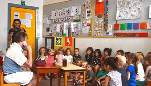 Storytelling Importance of storytelling in teaching arabic to children storytelling