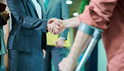 How to choose the right personal injury lawyer How to choose the right personal injury lawyer law firms