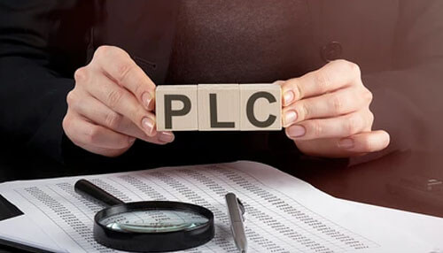 Advantages that will be enjoyed by private limited company Business professional holding plc letter blocks over financial documents while preparing annual compliance paperwork.