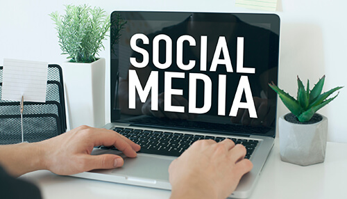 Mobile notary business Stay up on social media mobile notary business