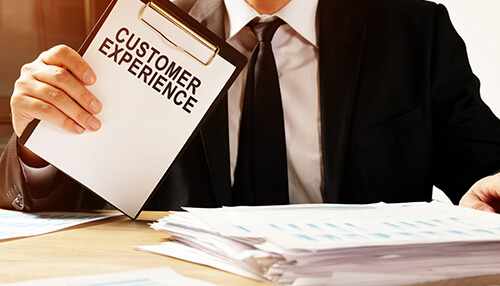 Electronic retail store Customer experience electronic retail store