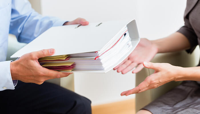 Analyzing financial documents Analyzing financial documents due diligence