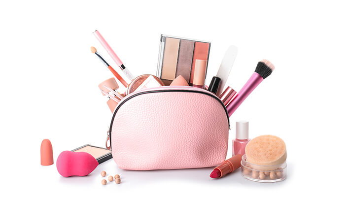 Determine the purpose of the makeup bags Determine the purpose of the makeup bags fashion products