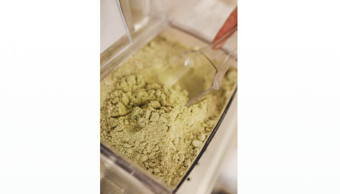 Red borneo kratom Red borneo kratom alkaloid concentration