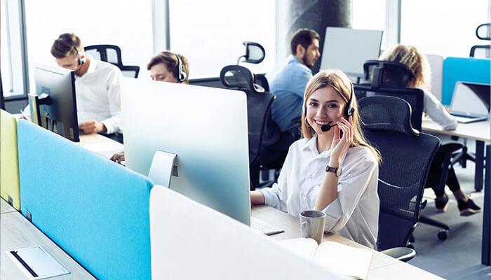Choosing the right inbound and outbound call center services for your business - tycoonstory | tycoonstory media Choosing the right inbound and outbound call center services for your business
