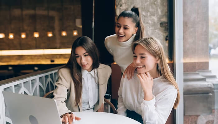 Female entrepreneurial Female entrepreneurial leading others