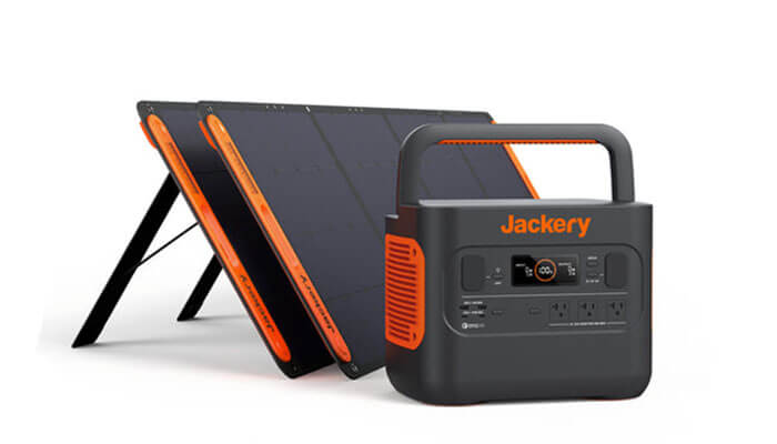 Analyzing the advantages and disadvantages of solar chargers and generators Jackery’s compact solar chargers and generators with foldable solar panels—ideal for mobile, clean energy solutions.
