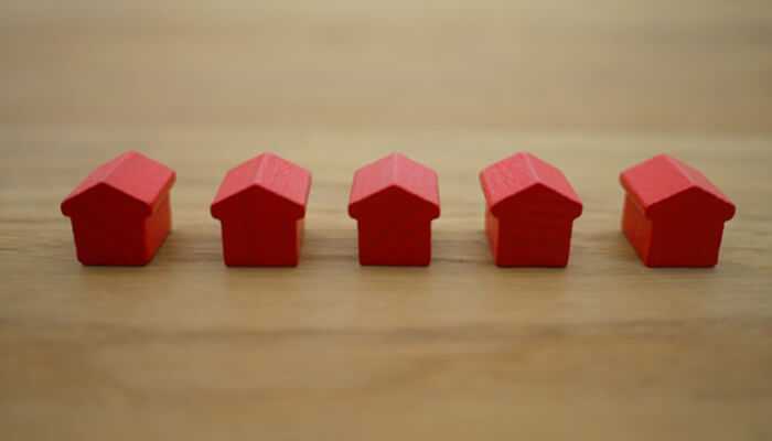 Renting Vs. Buying a House: A Comprehensive Comparison