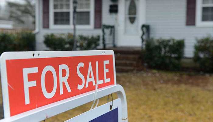 Wholesaling real estate Gather real estate investment knowledge