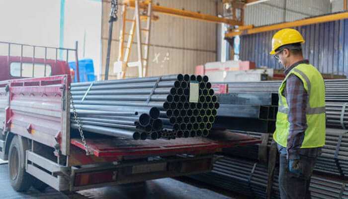 Pickup truck Pickup truck construction material deliveries