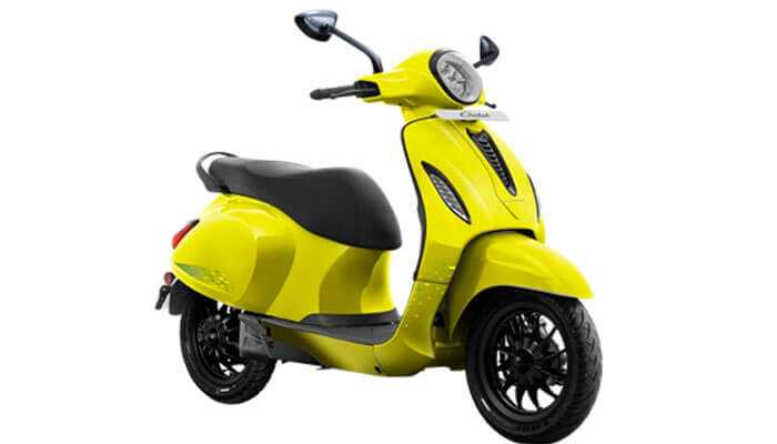 Chetak 2901 - tycoonstory | tycoonstory media Chetak 2901 yellow, with round headlight and black seat on the curved body. Includes black-finished wheels and side mirrors