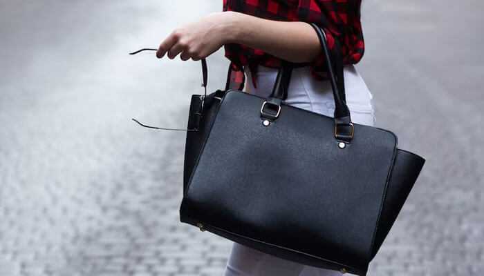Designer business bags for travel and commuting - tycoonstory | tycoonstory media Designer business bags for travel and commuting