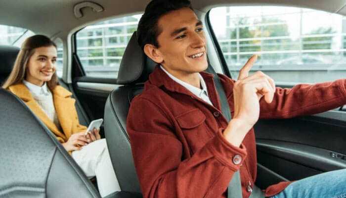 Have a personalized itinerary with all safety - tycoonstory | tycoonstory media Renting a car with a driver in dubai – a driver and passenger enjoy a comfortable ride in the city with chauffeur service.