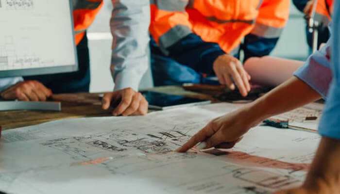 Communication tycoonstory 1 | tycoonstory media It looks like you've uploaded an image related to refinery turnaround. How would you like to use it? Do you need an alt text suggestion, caption, or want it included in an article?