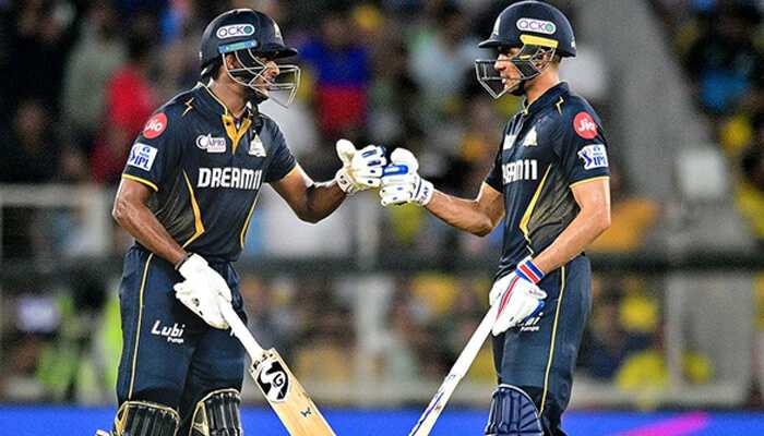 Where kkr falters - tycoonstory | tycoonstory media Gt vs kkr – gujarat titans players celebrate a strong partnership with a fist bump during an ipl match against kolkata knight riders.