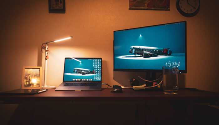 7 | tycoonstory media A wooden table top with a contrasting dark resin design, demonstrating a perfect balance of natural wood aesthetics and modern styling.