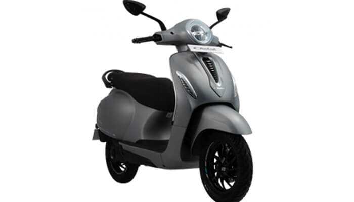 Owning an electric scooter A sleek grey electric scooter showcasing the convenience and style of owning an electric scooter for daily urban commuting.