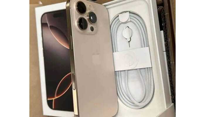 Does the iphone 16 come with a charger - tycoonstory | tycoonstory media Iphone 16 charger, showcasing the high-quality design and charging cable for seamless connection and fast charging.