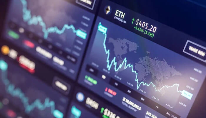 Seeing the "big money" in real time | tycoonstory media A screenshot of an mt5 trading platform displaying real-time cryptocurrency data, including ethereum's price at $405.20 and market trends.
