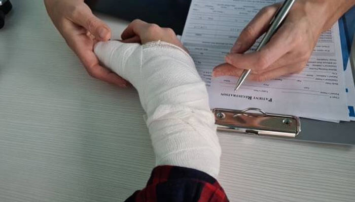 Documenting injuries and evaluating damages | tycoonstory media Documenting injuries and evaluating damages