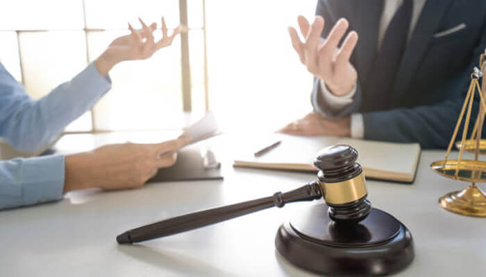 Know when to file a formal complaint | tycoonstory media Know when to file a formal complaint