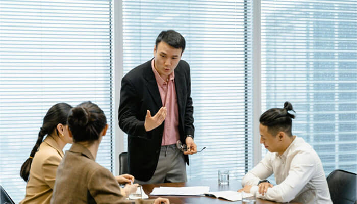 Reducing commute stress and automation risks | tycoonstory media Reducing commute stress and automation risks