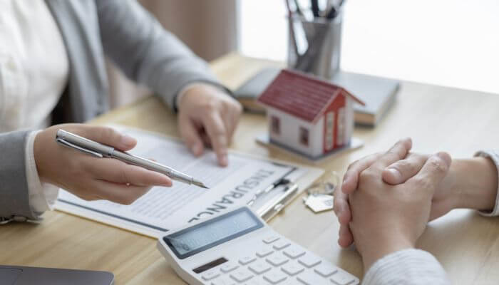Best unsecured funding options by startup stage 2 | tycoonstory media Unsecured business funding for startups featuring startup loan planning, alternative financing options, and no-collateral business funding strategies.