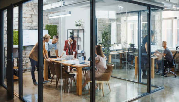 Consider project management and communication | tycoonstory media Consider project management and communication