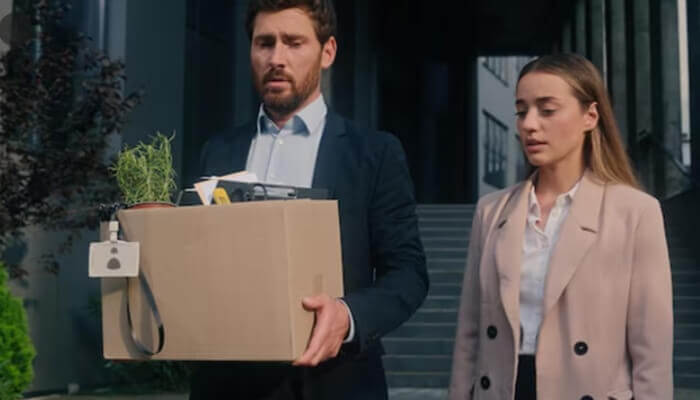 Companies like elate moving nyc exist specifically because moving a business | tycoonstory media Employees carrying office items during relocation, showing how nyc companies can face downtime and planning issues during a business move.