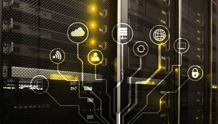 How hybrid networks support digital transformation? - tycoonstory | tycoonstory media Hybrid network architecture illustrating secure cloud connectivity, enterprise servers, private network links, and integrated it infrastructure designed for scalable business applications and modern digital transformation.