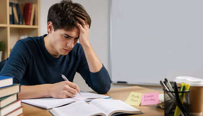 Common mistakes students make - tycoonstory | tycoonstory media Student studying geometry problems about which pair of angles shares ray af as a common side? With books and notes on a desk.