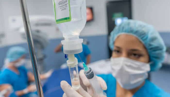 Improper dosage and medication mistakes | tycoonstory media Common anesthesia errors may involve medication or dosage mistakes, making careful drug preparation and monitoring essential during surgery.