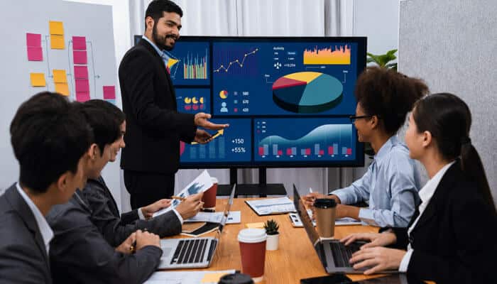 What does team aelftech. Com mean by semantic seo? - tycoonstory | tycoonstory media Team aelftech. Com marketing professionals reviewing analytics dashboards, campaign performance and data-driven seo and ppc growth metrics.