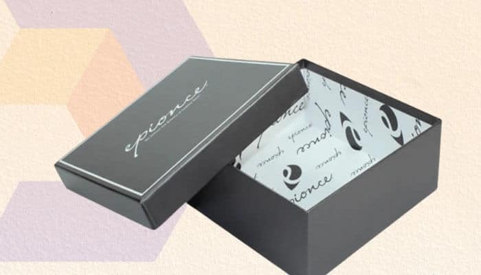 Two piece packaging creates a premium reveal | tycoonstory media Two piece packaging creates a premium reveal