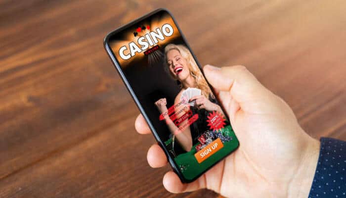 Mobile phones made casinos pocket-sized | tycoonstory media Mobile phones made casinos pocket-sized