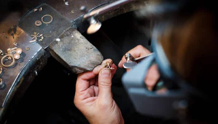 Jewelry making and the value that stays in the metal | tycoonstory media Jewelry making and the value that stays in the metal